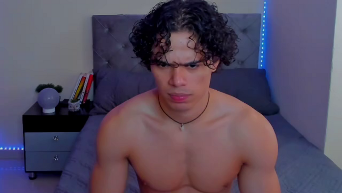 travis-lewis