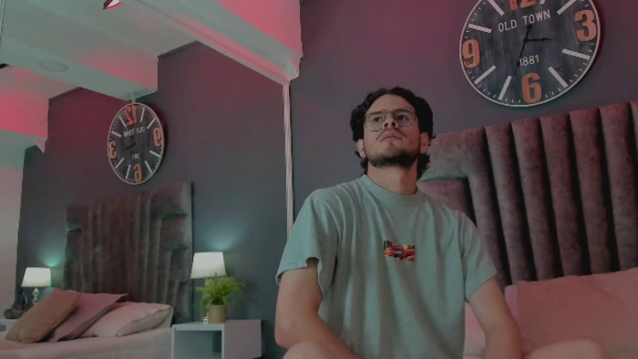 derek-hussain
