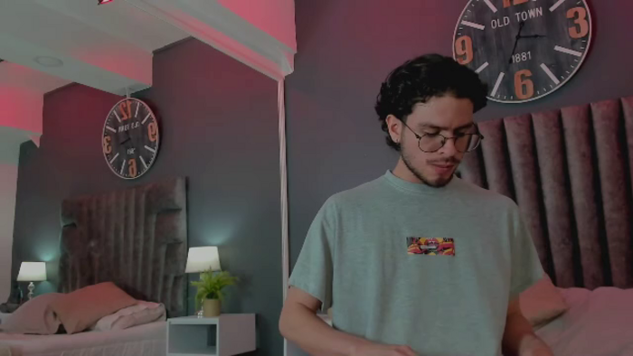 derek-hussain