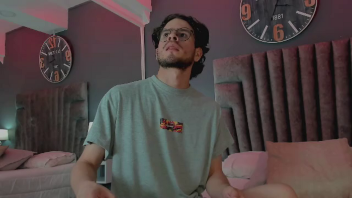 derek-hussain