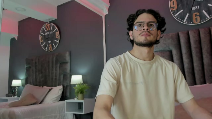 derek-hussain