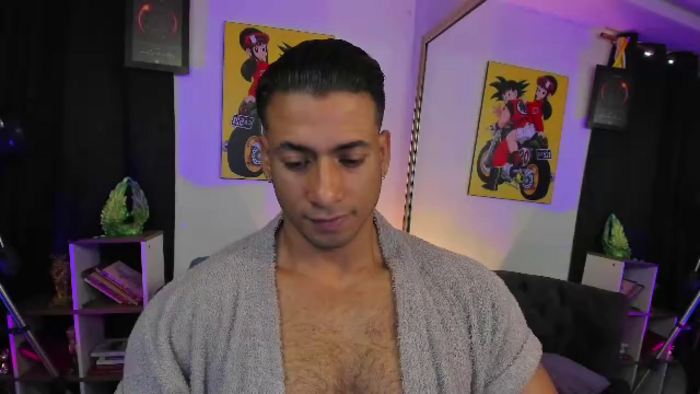 aaron-strong