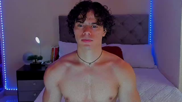 travis-lewis
