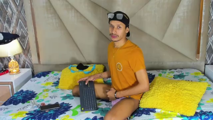 stiven-browm