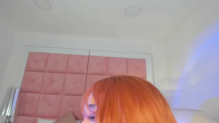 becca-lens