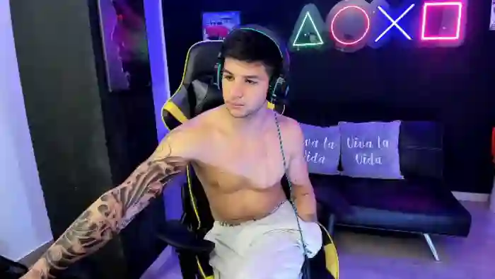 2024/04/10/flirt4free-zack-spencer-14-46-25