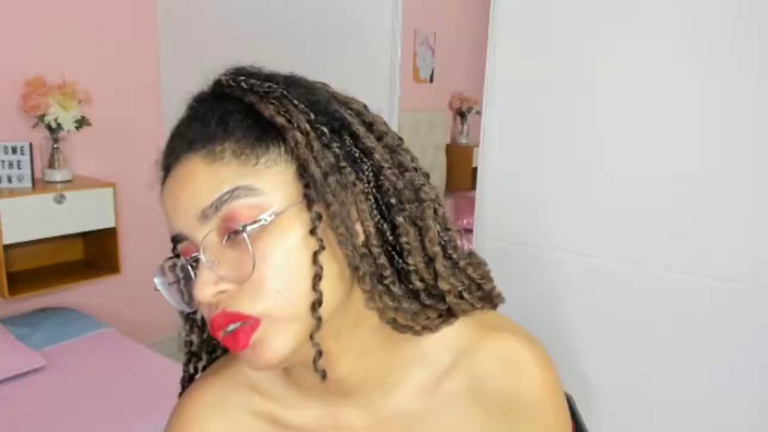tessa-thomp