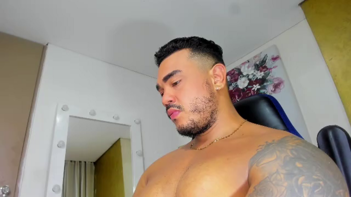 zeus-strong