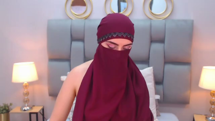 aliah-manzur