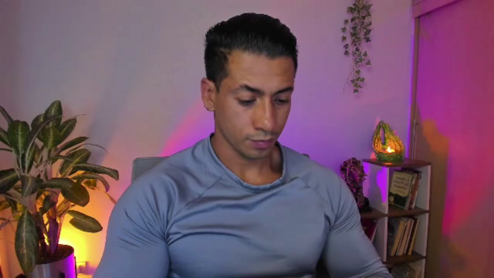 aaron-strong