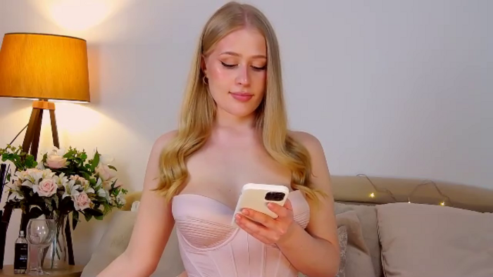 juliajae