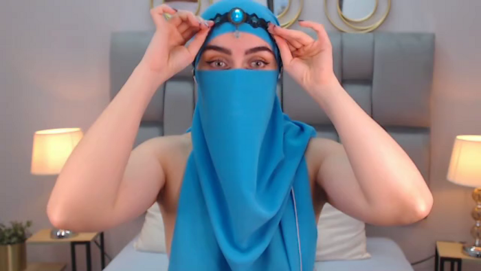 aliah-manzur