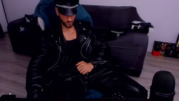 trent-macho