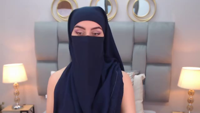 aliah-manzur