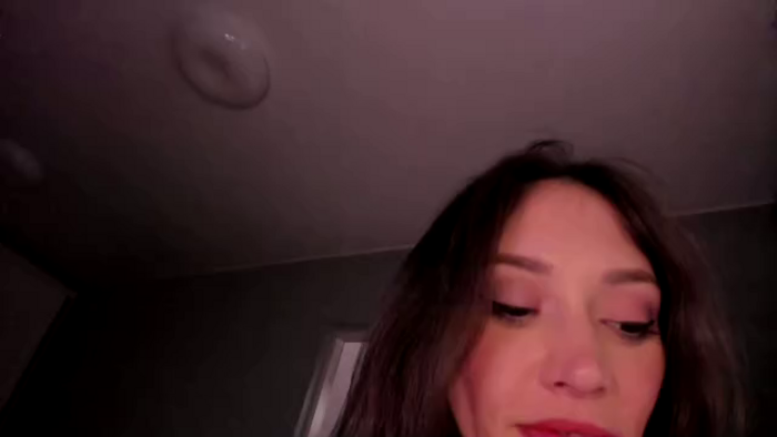 moni-fox