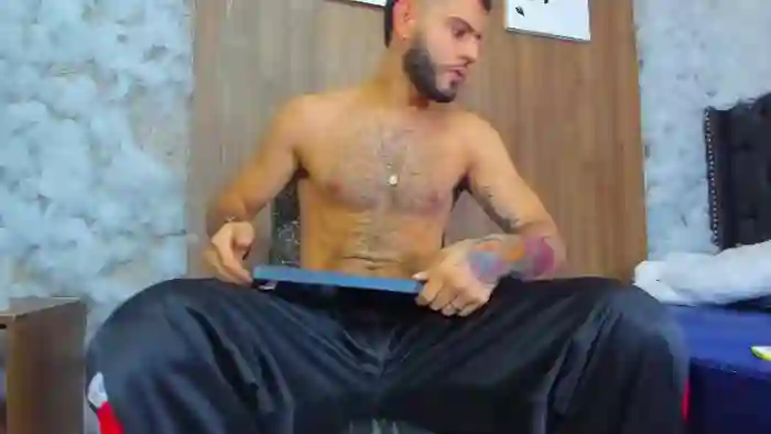 2024/04/22/flirt4free-chandler-jhoness-12-32-32