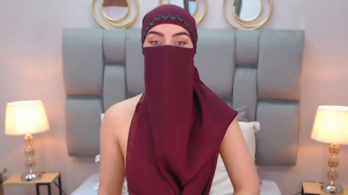 aliah-manzur