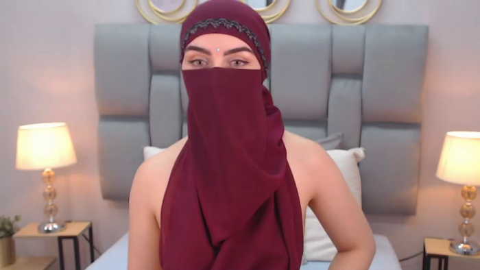 aliah-manzur