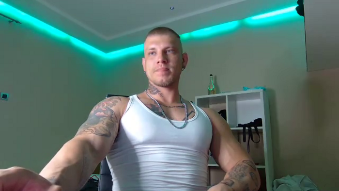 richie-grey
