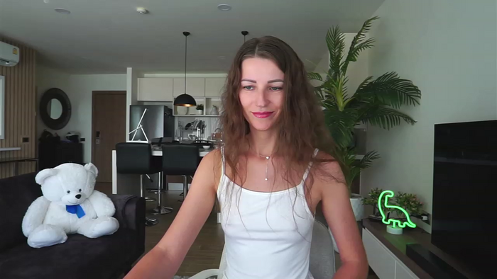 Anna_Shine89