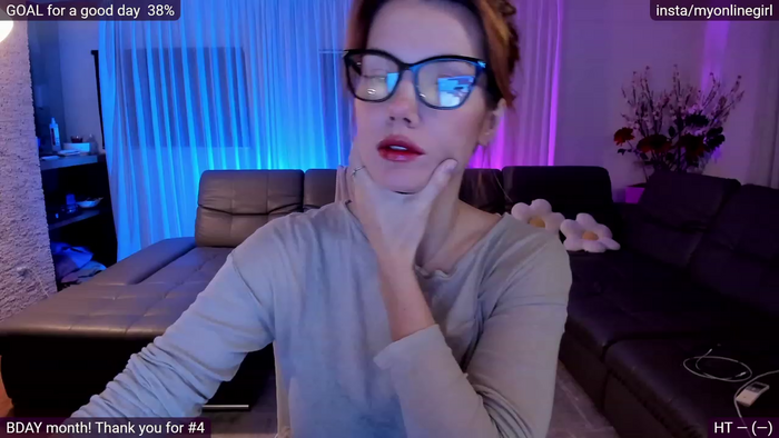 OnlineGirl_