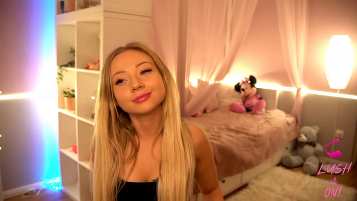 Blondebbygirl