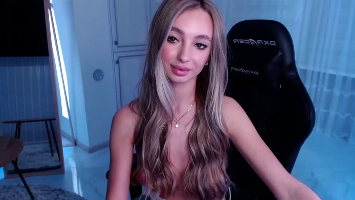 AngelLove__