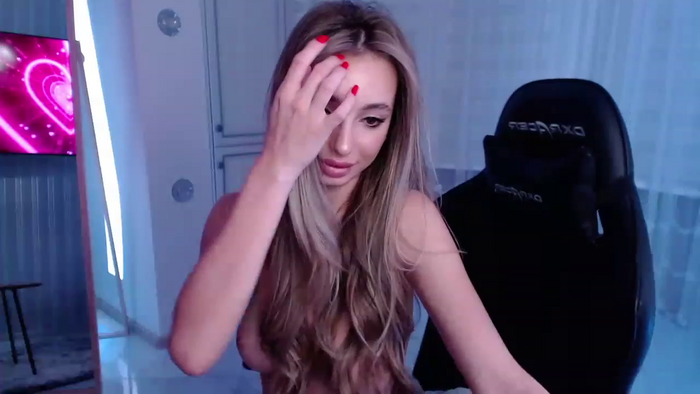 AngelLove__