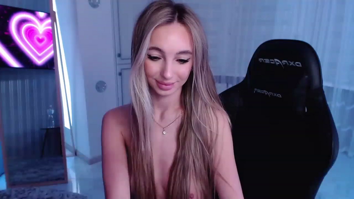AngelLove__