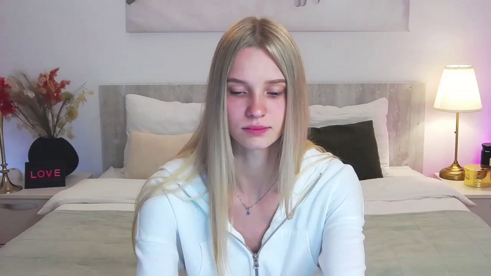 Angell_XO
