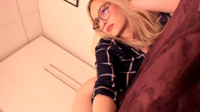 Simi__
