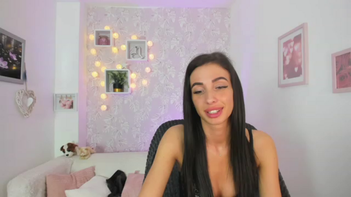 Adria_Rae18