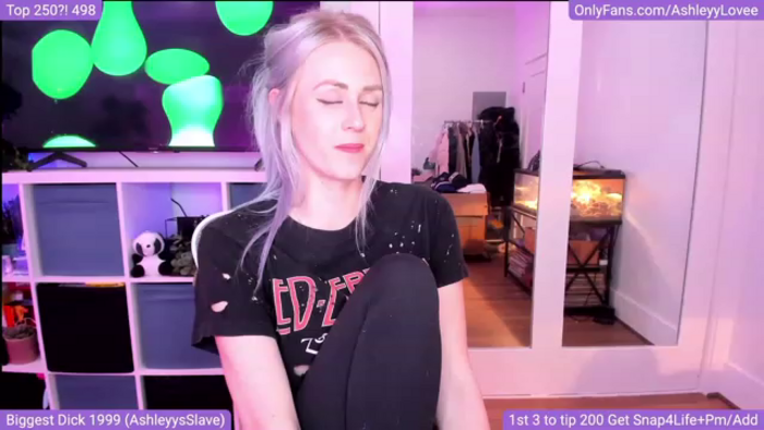 AshleyyLovee