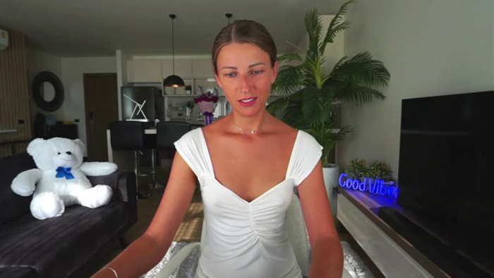 Anna_Shine89