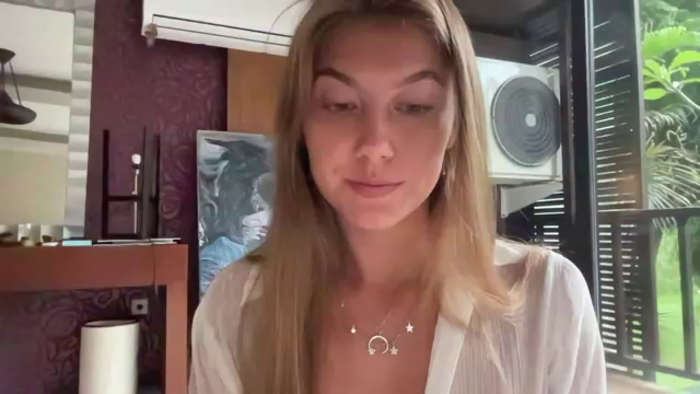 BaliSurfGirl