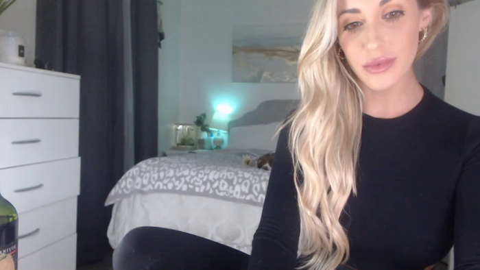 Queen_bambii
