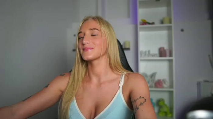 NicoletteShea