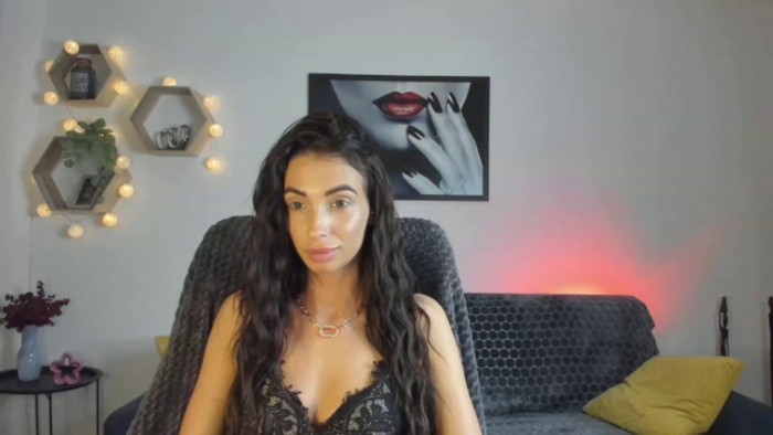Adria_Rae18