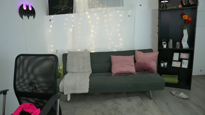 NicoletteShea