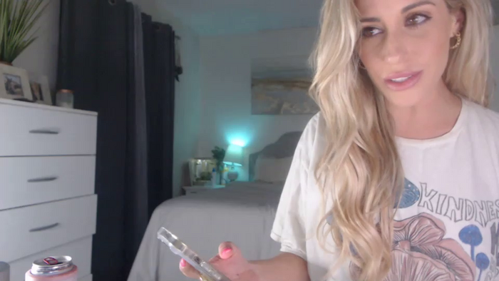 Queen_bambii