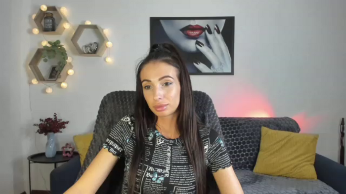 Adria_Rae18