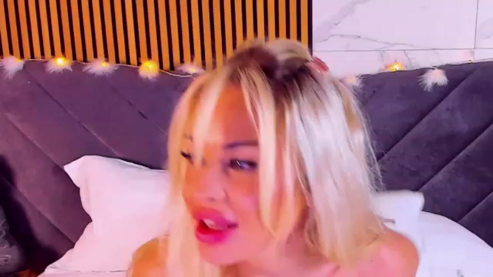 AwwwElla