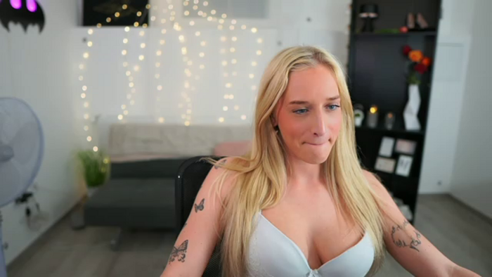NicoletteShea