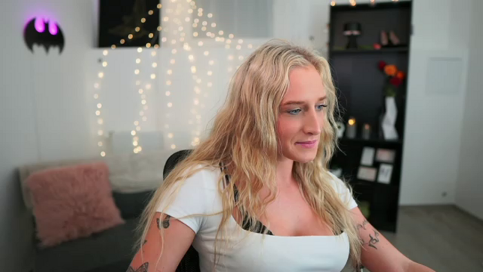 NicoletteShea