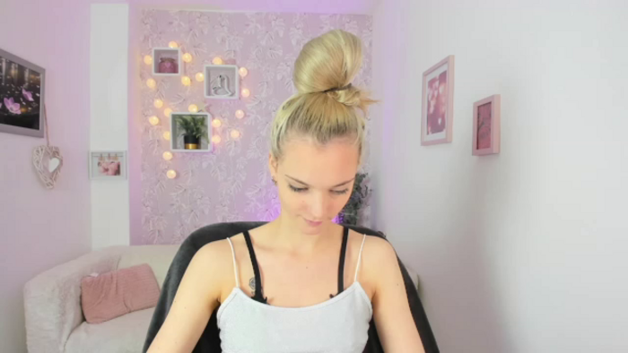 Lexy_Belle18