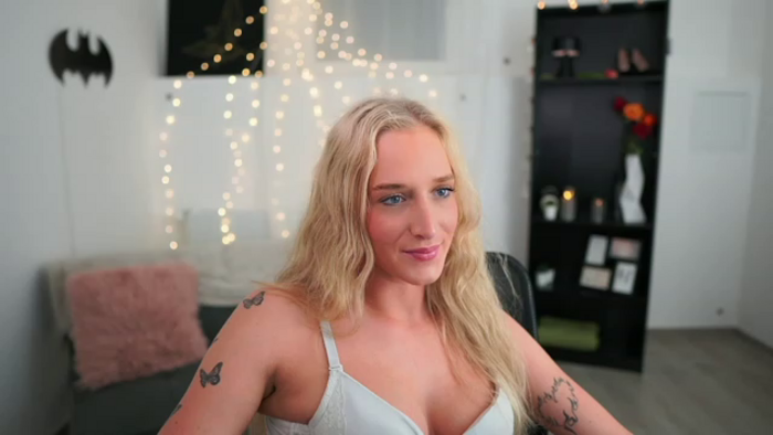 NicoletteShea