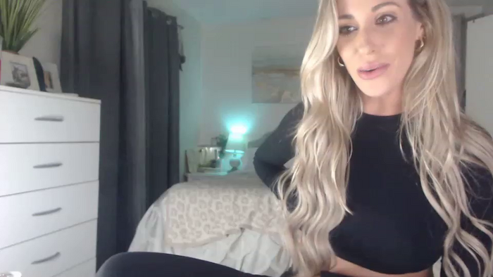 Queen_bambii