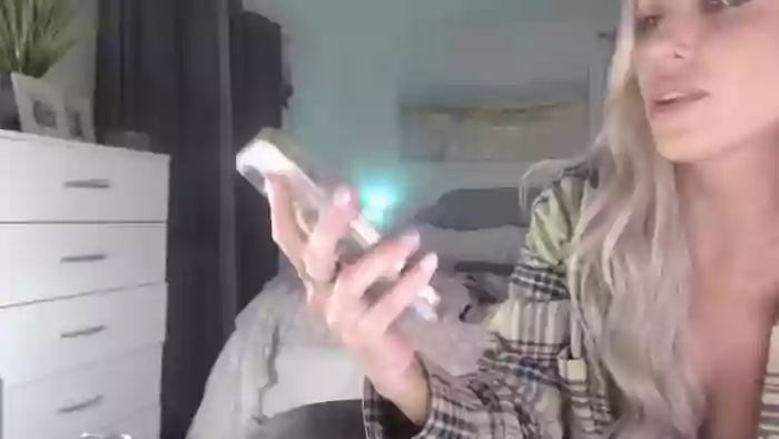 2023/06/29/mfc-queen_bambii-07-06-31