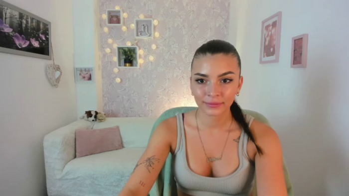 Lana_Grey18