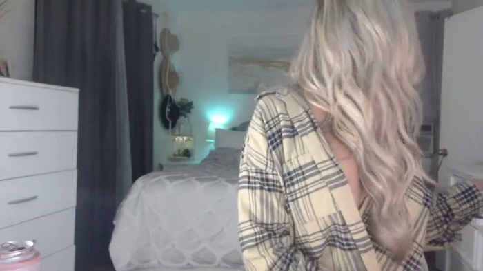 Queen_bambii